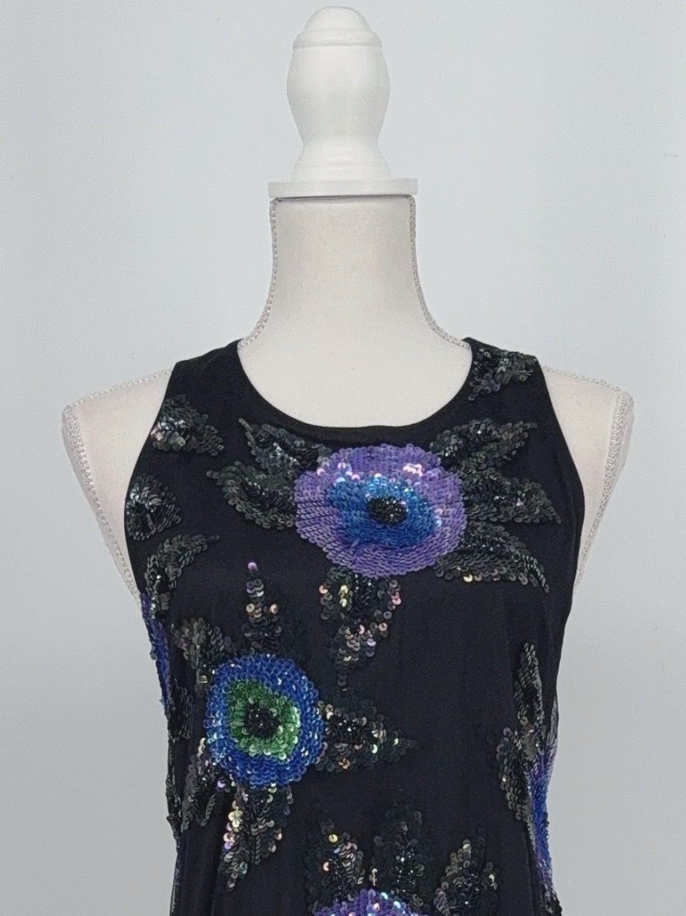 Ungaro Women’s Embellished Feather Cocktail Dress L NWOT - Picture 7 of 12